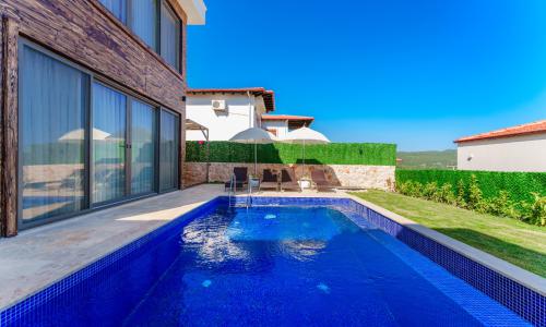 Villa Brown — 18