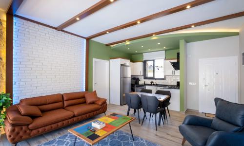 Villa Demo — 8