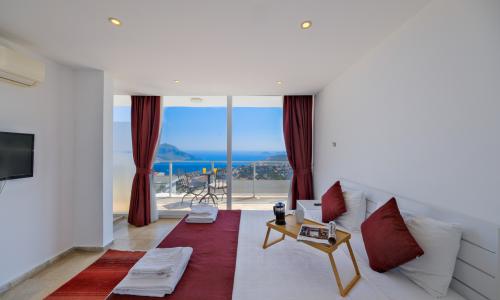 Villa Lumiere 3 — 19