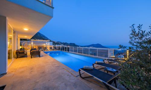Villa Lumiere 3 — 57