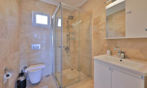 Villa Esma — 32