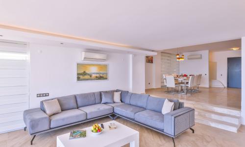 Villa Hillside 1 — 53