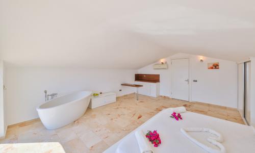 Villa Hillside 1 — 57