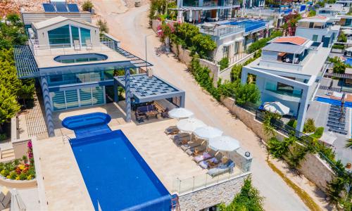Villa Hillside 1 — 24