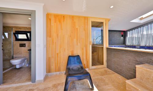 Villa Felix — 36