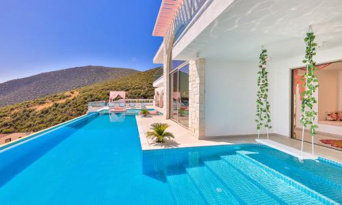 Villa Rosy — 12