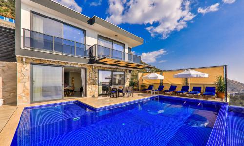 Villa Blue Star — 2