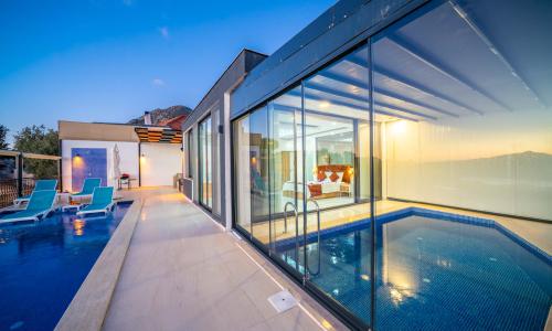 Villa Spring — 63