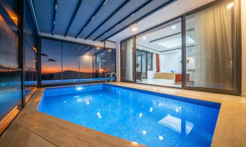 Villa Spring — 11