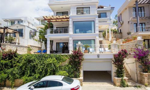 Villa Gülbay — 1