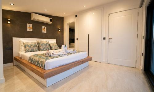 Villa Elif Akbel — 50
