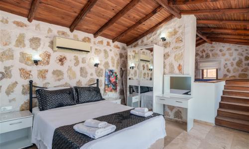 Villa Elvin — 43