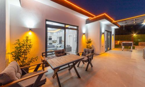 Villa Elyase — 4