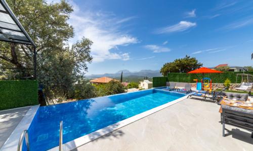 Villa Elyase — 13