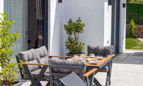 Villa Elyase — 35