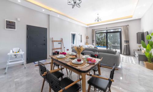 Villa Elyase — 40