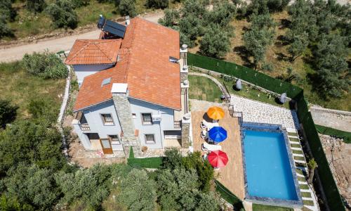 Villa Erhan — 53