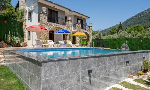 Villa Erhan — 1