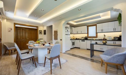 Villa Erhan — 44
