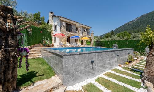 Villa Erhan — 26