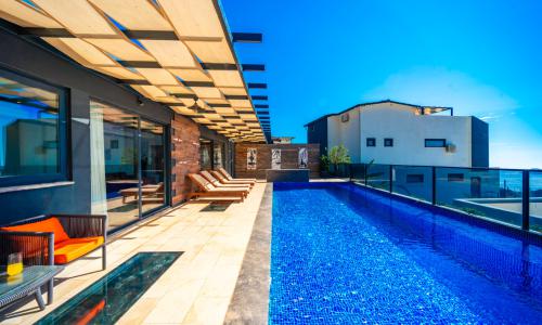 Villa Everest — 14