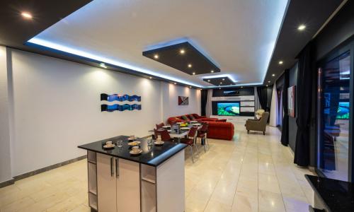 Villa Everest — 35