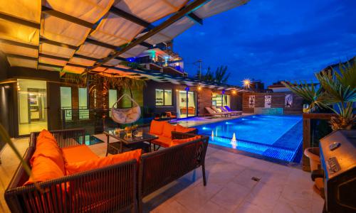 Villa Everest — 19