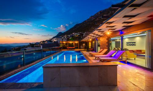 Villa Everest — 17
