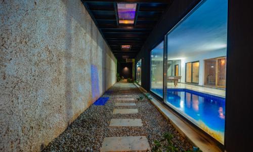Villa Everest — 41