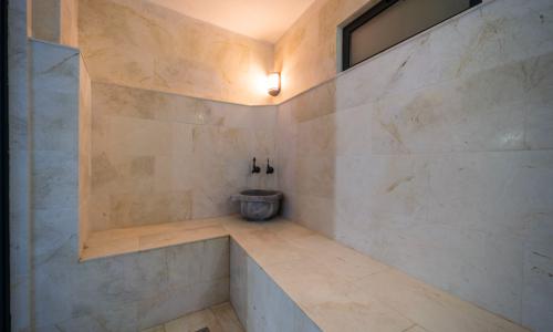 Villa Everest — 56