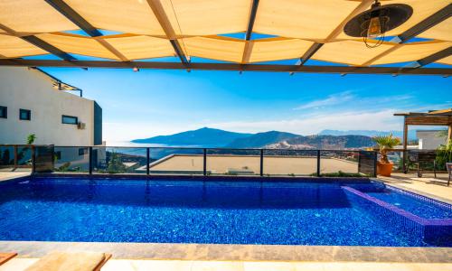 Villa Everest — 11