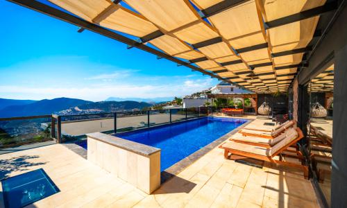 Villa Everest — 13