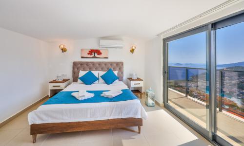 Villa Hacer — 60