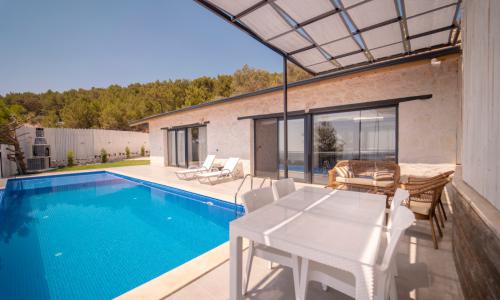 Villa Savaş — 1