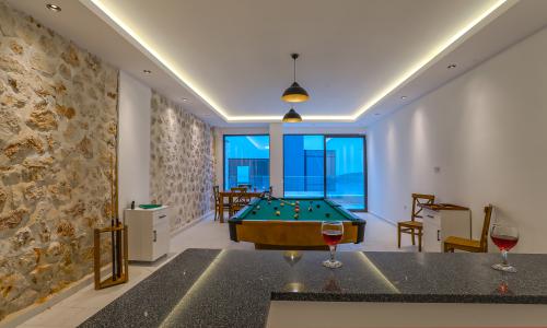 Villa Hillside 3 — 30