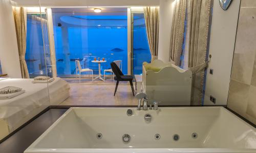 Villa Hillside 3 — 36