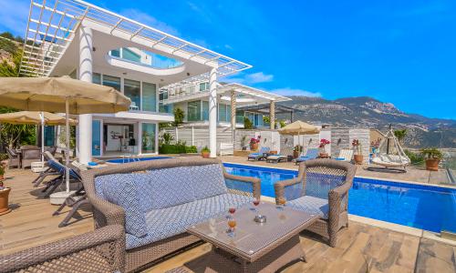 Villa Hillside 3 — 47