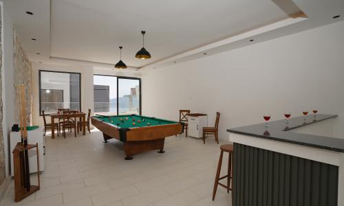 Villa Hillside 3 — 54