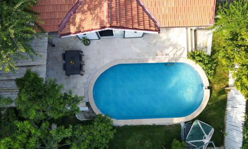 Villa Pandora 3 — 3