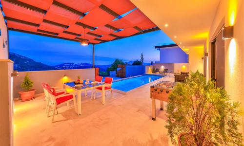 Villa İconus — 4