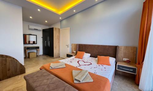 Villa Kovan — 12