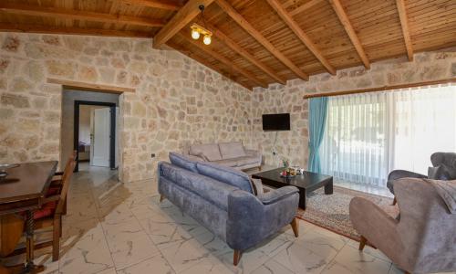 Villa İsabet 2 — 4