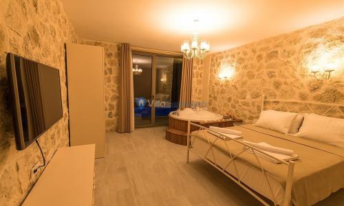 Villa Flora — 6