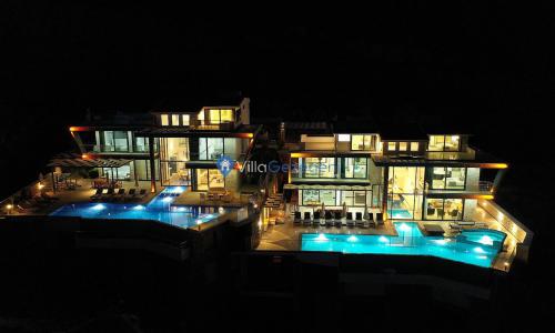 Villa Unlimited 2 — 26