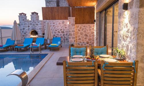 Villa Sur — 2