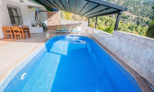 Villa Simay 1 — 3