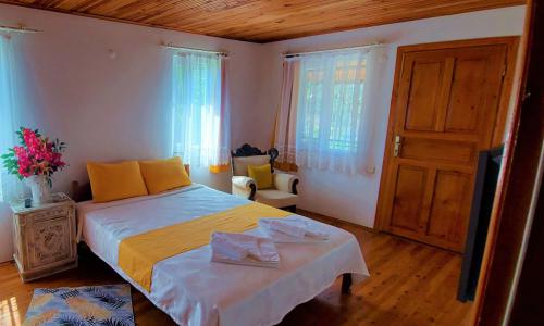 Villa Simay 1 — 42
