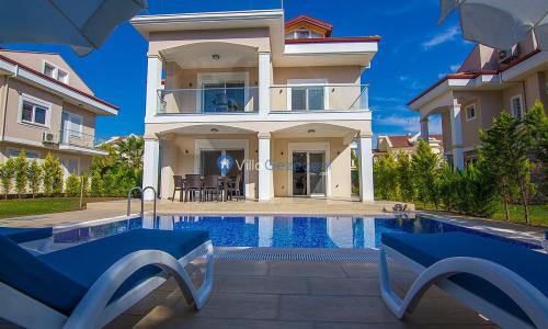 Villa Polo Three — 8