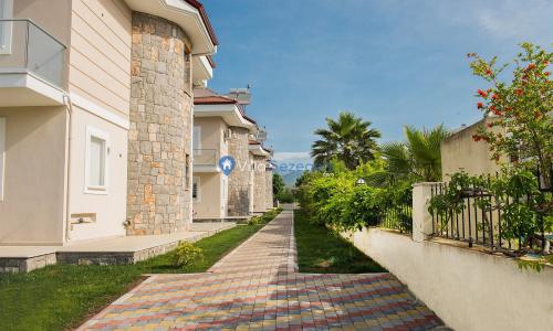 Villa Polo Three — 11