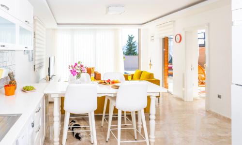 Villa Likapa 4 — 15